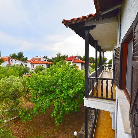 Elia Apartments Sithonia Exterior photo