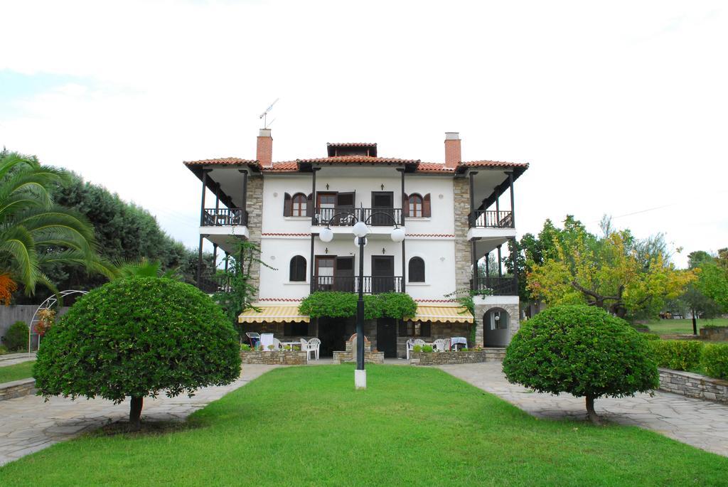 Elia Apartments Sithonia Exterior photo